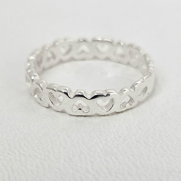 Anillo Corazones Calados - Image 2