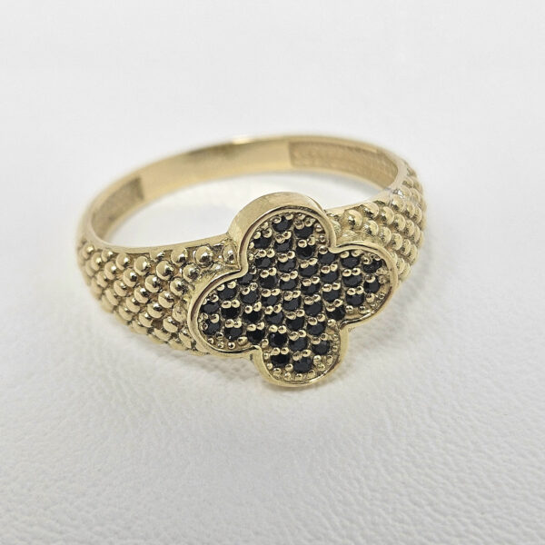 Anillo Flor con Piedras Negras - Image 2