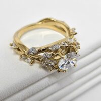 Anillo Navette con Piedra Central - Image 3