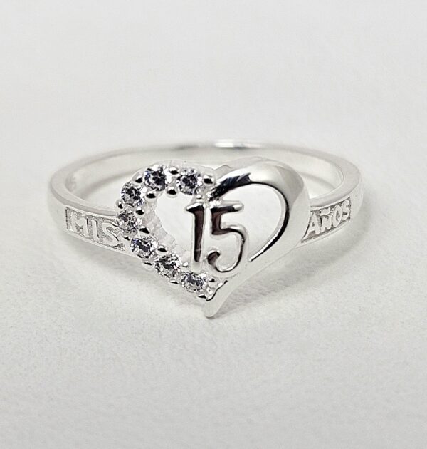 Anillo mis 15 años - Image 2