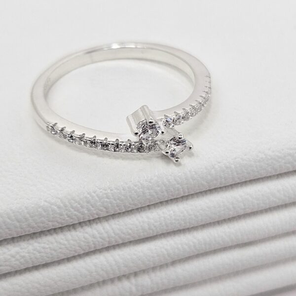 Anillo Chispitas con Piedras - Image 3