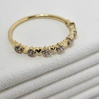 Anillo Corazones con Piedras - Image 3