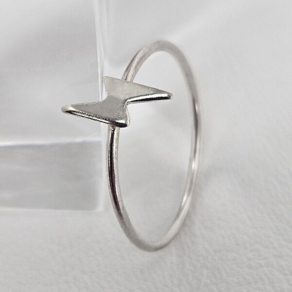 Anillo Rayo
