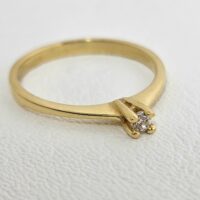 Anillo Solitario con Chip - Image 2
