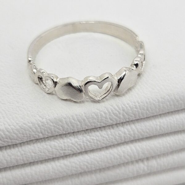 Anillo Corazón Calado - Image 3