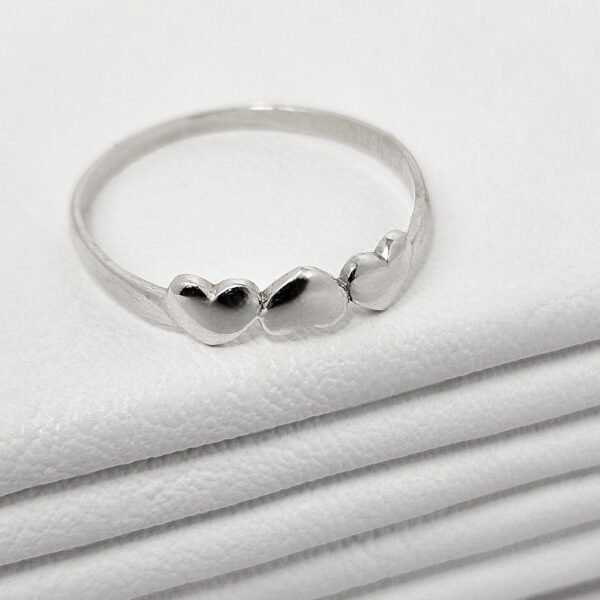 Anillo Corazones Liso - Image 3