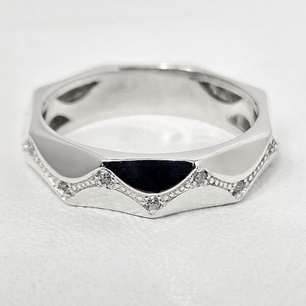 Anillo Zigzag con Piedras - Image 2
