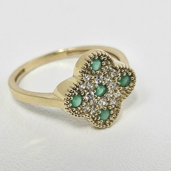 Anillo Flor con Piedras Verdes - Image 2
