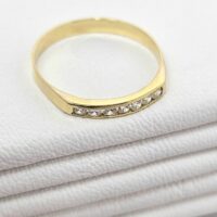 Anillo Fino con Piedras Blancas - Image 3